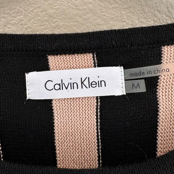 Calvin Klein Women’s Long Sleeve Knit Sweater Dress Size Medium Black Tan - Picture 4 of 6